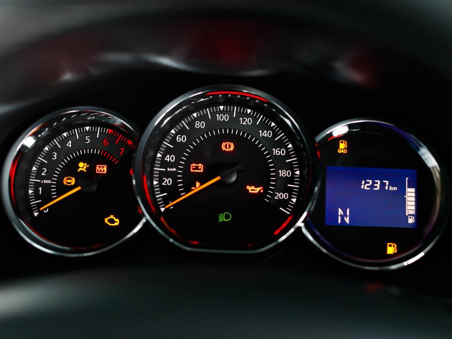  Renault Logan 2013 года  (BR) (фото 26 из 30)